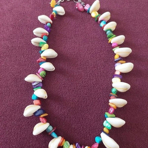 Handmade shell necklace with colorful beads