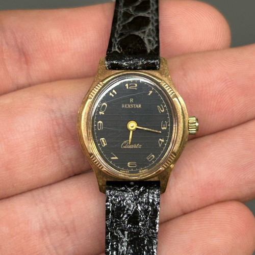 Rexstar Swiss Quartz watch like new, Swiss made