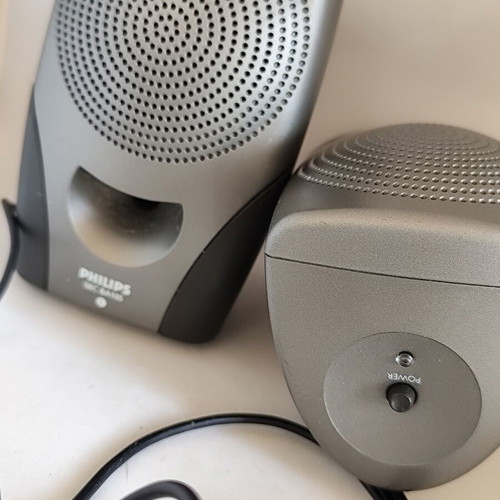 Philips SBC BA105 stereo portable active speakers like new