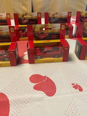 Ferrari 1:38 V-Power collection of 7 cars new, official product