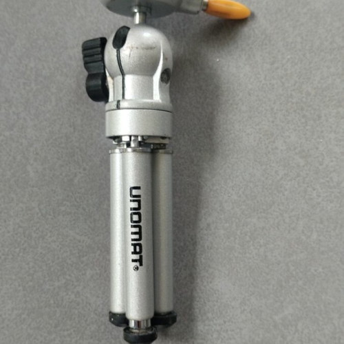 Foldable Camera Tripod like new