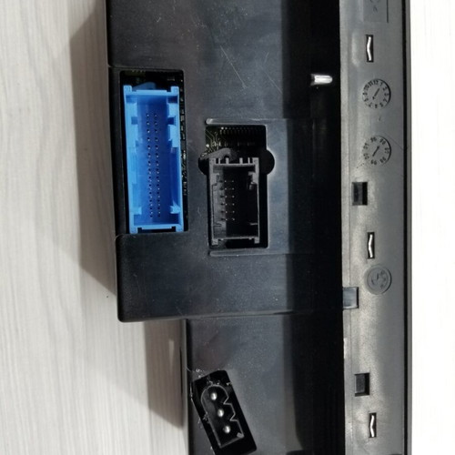 BMW E39 1998 climate control module pre-facelift