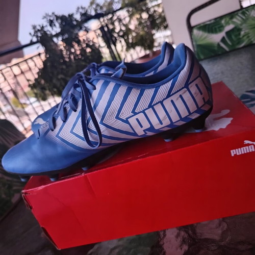 Puma football shoes FG used, size 43, white and blue