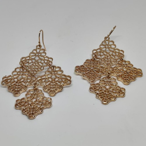 Gold Filigree Earrings like new, lightweight, hook clasp