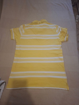 Yellow striped short-sleeve t-shirt, size M