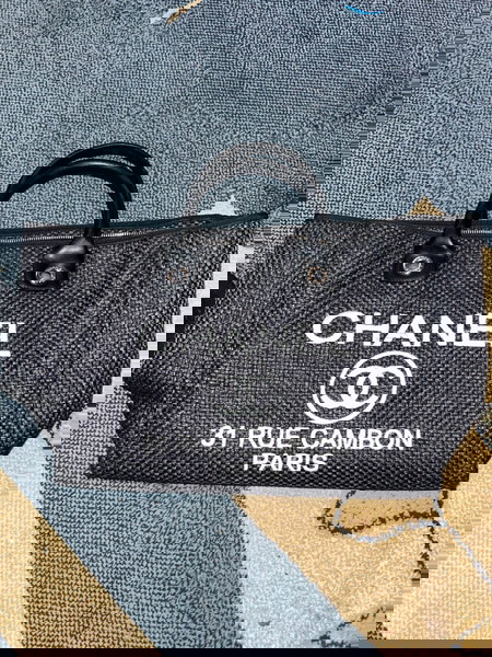 Chanel tote bag knitted