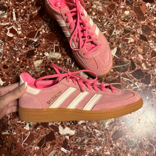 Adidas Spezial pink shoes like new, size 40