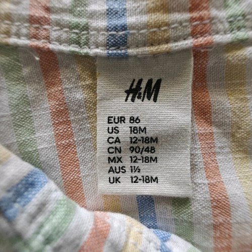 H&M baby shirt 12-18 months like new, striped pastel colors