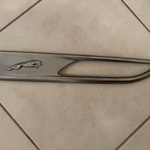 Car Spare Part for 2018 Jaguar F-Pace used