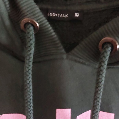 BodyTalk hoodie like new, olive khaki size M
