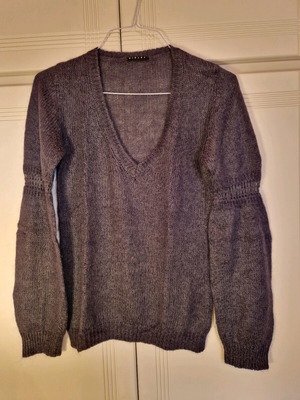 Sisley wool sweater gray-purple like new size Medium