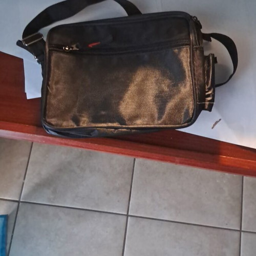 Olympiacos Crossbody Bag like new with Logo