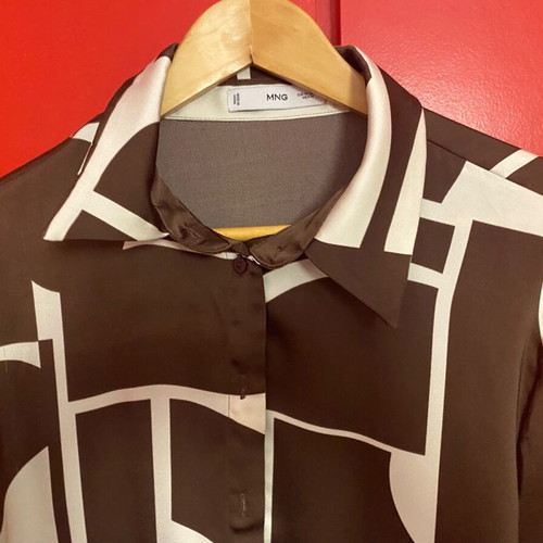 Emprime MNG shirt size Medium like new, white and brown