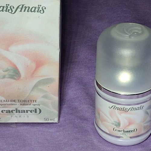 Cacharel Anaïs Anaïs Eau de Toilette 50ml like new, vintage 1990