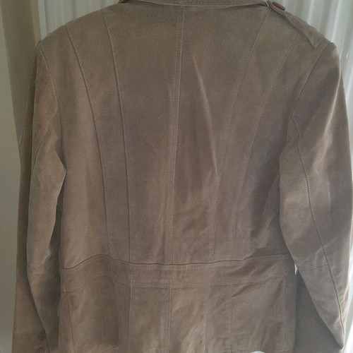 Women's leather jacket camel like new