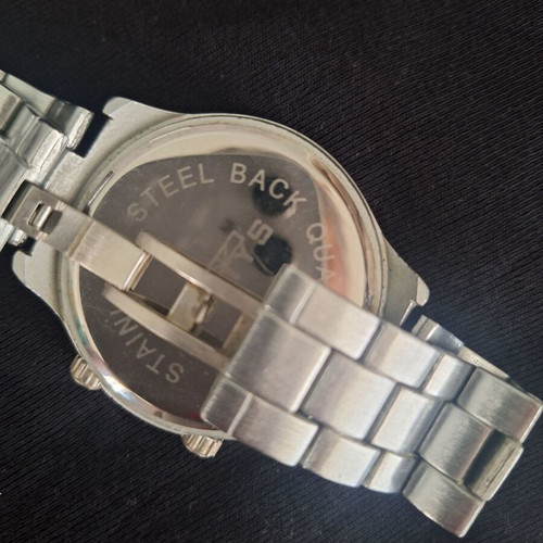 Lofty's women's watch used with double dial and strass