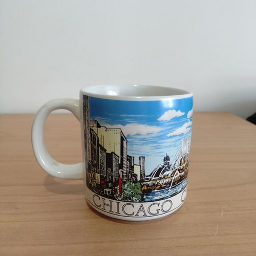 Vintage Chicago Mug used from the 80s
