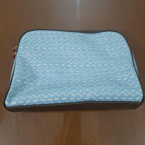 Estee Lauder toiletry bag brand new
