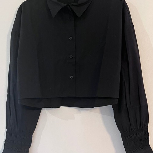 Vespucci cropped shirt with detailed sleeves, black