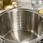 Tupperware Inspire Cookware Pot 7 lt with Stainless Steel Lid new
