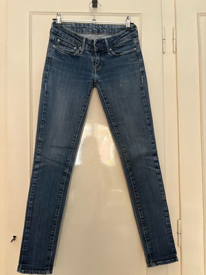 Levi’s jeans vintage, low-rise, like new, size XS, blue