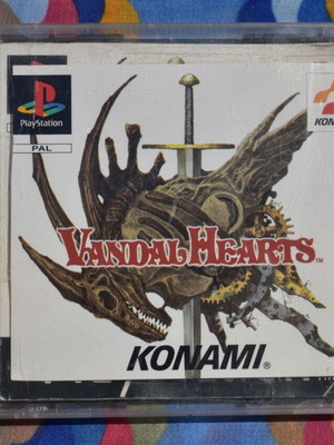 Vandal Hearts PS1 game used, tactical RPG strategy