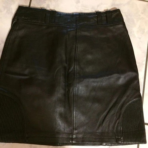 Leather mini skirt lined like new, black, size S