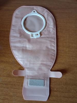 Coloplast Alterna Free colostomy bags, open type, pack of 30