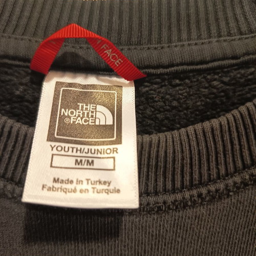 The North Face sweatshirt like new for boys 6-7 years
