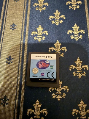 Littlest Pet Shop Nintendo DS game in very good condition