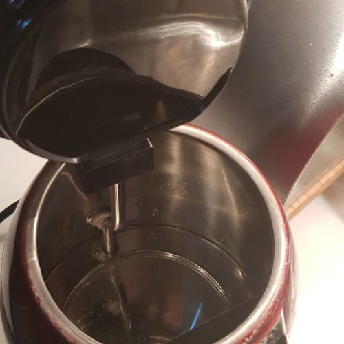 Moulinex electric kettle BY 530 used, red, 1.7lt