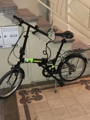 Orient folding city bike like new, 20 inch wheels, black