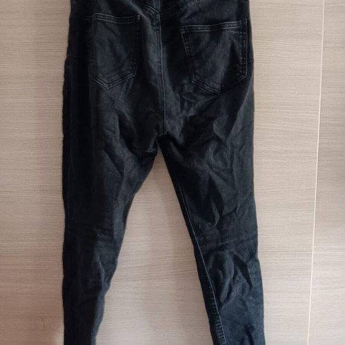 Women's pants used, size S, black