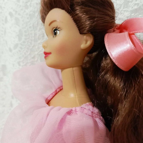 Vintage Belle doll in pink dress Mattel 1992 like new