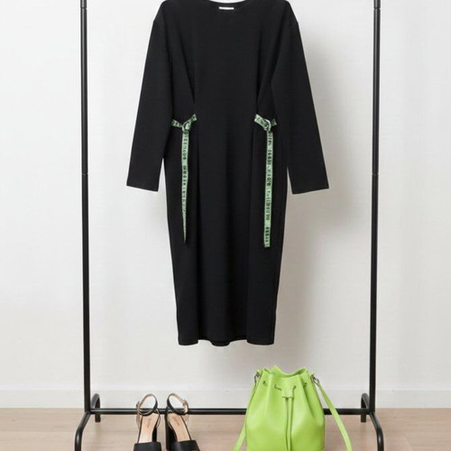 Zara midi dress with green adjustable straps like new, black