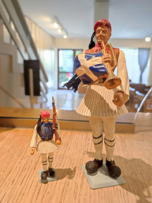 Athina soldier figures used, one large and one small set