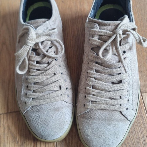 Kenzo unisex sneakers size 40 beige suede