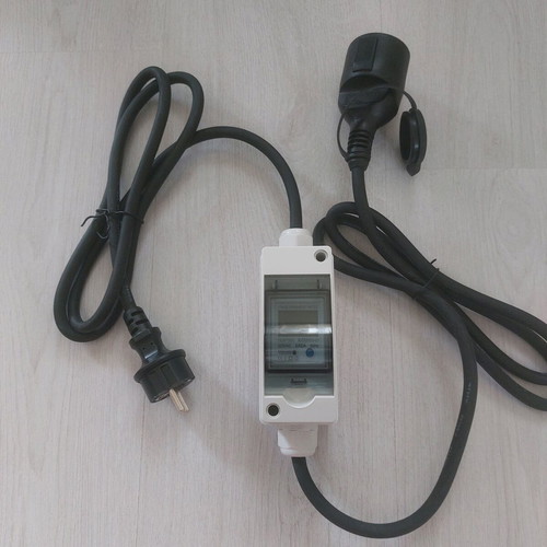 Professional Mobile Electricity Meter DDM15SC IP67 new, portable wattmeter 60A