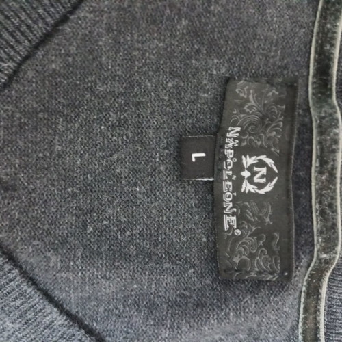 Monte Napoleone sweater size L like new, multicolor