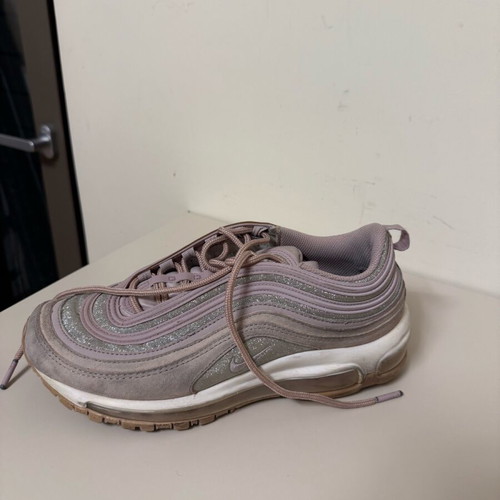 Nike Air Max used pink collectible shoes size 40.5