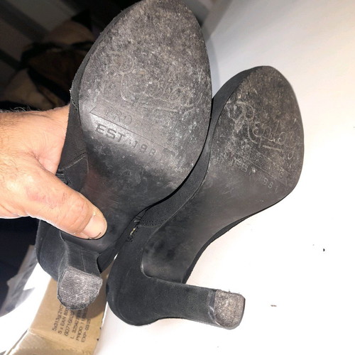 Replay velvet pumps size 37 like new, black