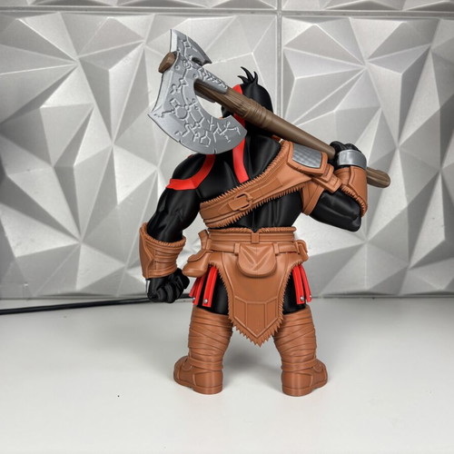 Duffy Duck Kratos figure like new, 31 cm