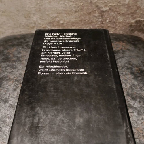 German book Zum Nachtisch Wilde Fruchte Roman used