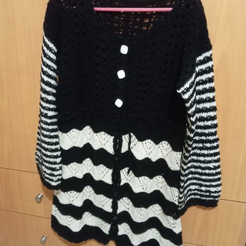Handmade cardigan used, black and white