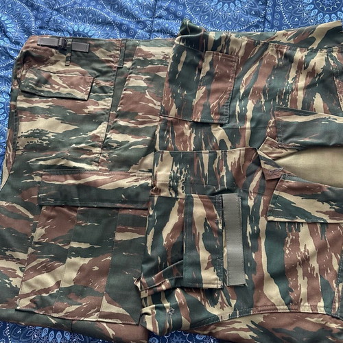 Camouflage suit new, size small