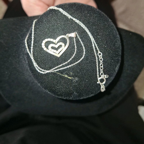 Silver necklace 925 like new with double heart