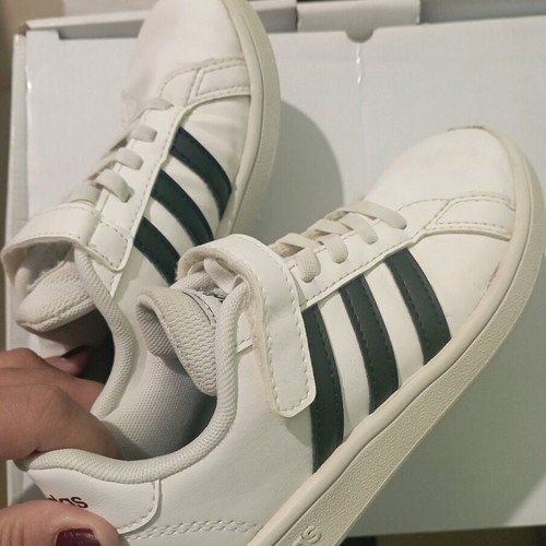Adidas kids sports shoes used, size 31