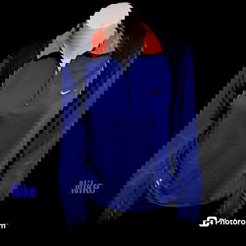 Αθλητική μπλούζα Nike