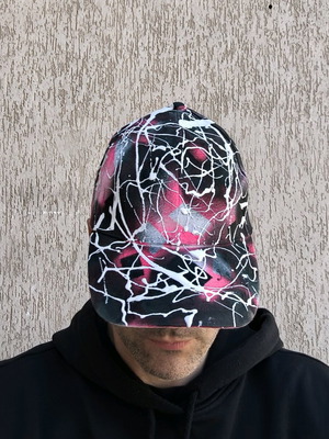Handmade graffiti style painted hat new, multicolor