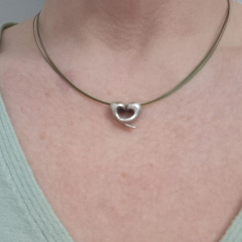 Choker with 925 Silver Pendant Minas Style like new, green and silver